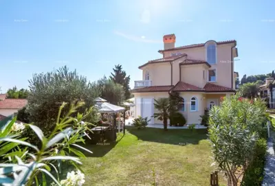 Haus mit Apartments und Pool in Premantura – Meerblick! - 10