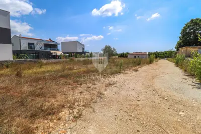 Building plot, Orbanići - final permit and project - 6