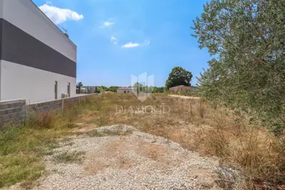 Building plot, Orbanići - final permit and project