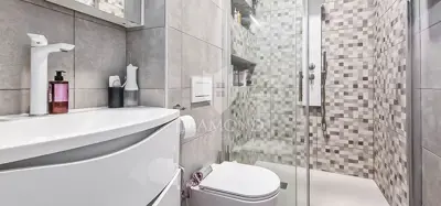 Stan 64 m², Novigrad - privatno dvorište 189 m² - 12