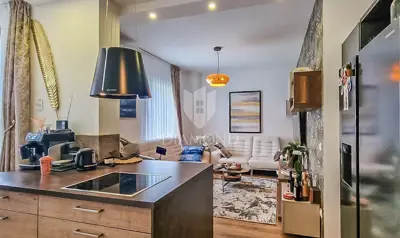 Stan 64 m², Novigrad - privatno dvorište 189 m² - 4