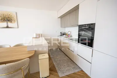 Apartment for sale in Podstrana, 220 m² - 4