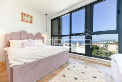 Wohnung zum Kauf in Podstrana, 220 m² - 21