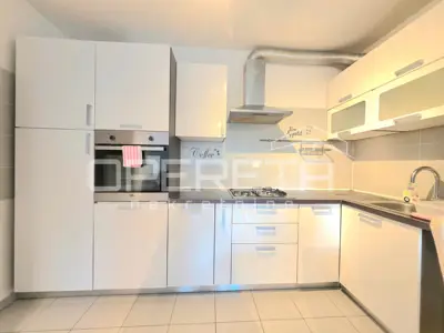 Stan 80 m², Špansko, kao nov 4-soban u mirnom susjedstvu - 4