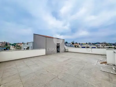 Stan 88 m², Vabriga kod Poreča - krovna terasa 84 m² - 10