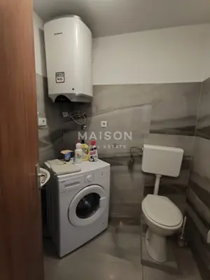 Dražice, Miete einer geräumigen Wohnung mit zwei Balkonen - 9