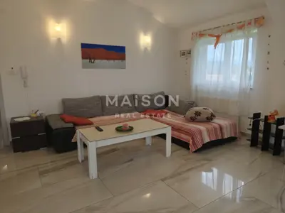 Dražice, Miete einer geräumigen Wohnung mit zwei Balkonen - 3