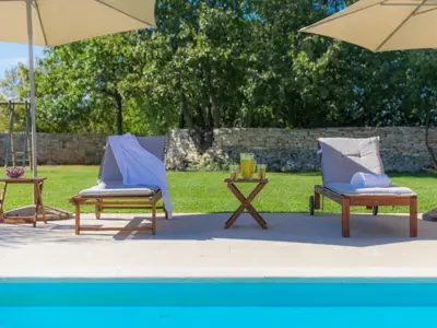 Villa 226 m², Štokovci bei Svetvinčenat, Pool und Terrasse - 12