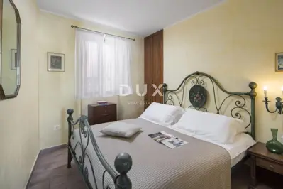 Apartment 34 m², Rovinj - first row to the sea, sea view - 5