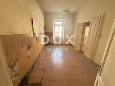 Apartment 84 m², Crikvenica - 1st row to the sea - 3