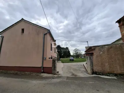 Steinhaus 120 m², Bičići, Barban - ruhige Lage und Apartment - 20