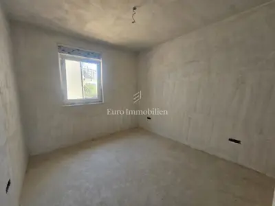Apartman 66 m², Uvala Soline - 2 spavaće sobe i terasa - 4