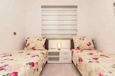 Wohnung 80 m², Medulin, Garten mit Pool und Grill - 6
