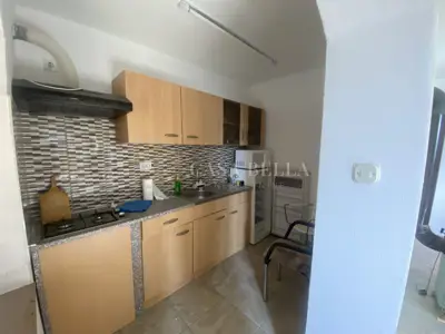 Kuća 130 m², Tribalj - mirna lokacija blizu jezera - 16