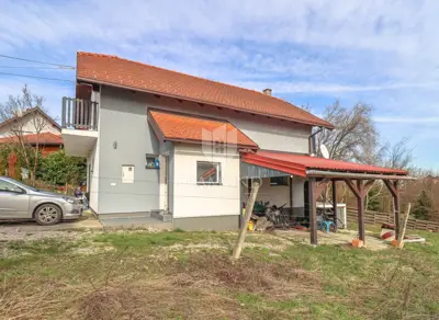 Haus 124 m², Kloštar Ivanić - ruhige Straße und freier Blick - 16