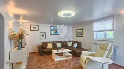 Haus 233 m², Kršan - Pool und separate Wohnung - 7