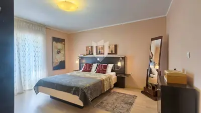 Haus 233 m², Kršan - Pool und separate Wohnung - 20