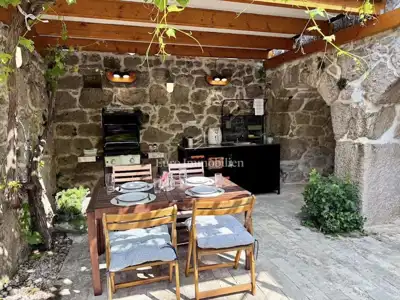 Dvije obnovljene kamene kuće s bazenom - 7