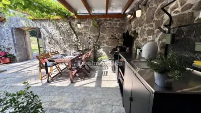 Dvije obnovljene kamene kuće s bazenom - 8
