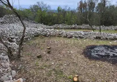 Otok Krk, Garica - Baugrundstück 870 m² - 2