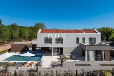 Kuća 266 m², Labin - bazen i wellness - 2