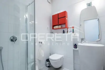 Stan 171 m², Centar Medvedgradska - penthouse s liftom - 17