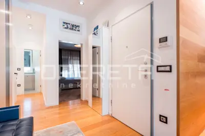 Stan 171 m², Centar Medvedgradska - penthouse s liftom - 19