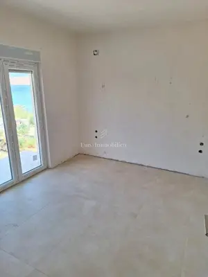 Apartments Pag, 135 m from the beach, parking space - 3
