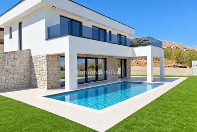 Pag – luksuzna vila s bazenom i pogledom na more