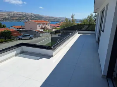 Pag - luxuriöse Villa mit Pool und Meerblick - 15