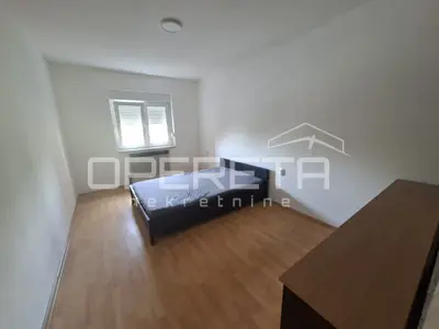 Apartment 68 m², Varaždin - 3 rooms, loggia - 9