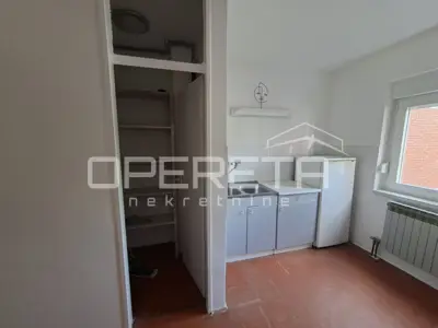 Apartment 68 m², Varaždin - 3 rooms, loggia - 7