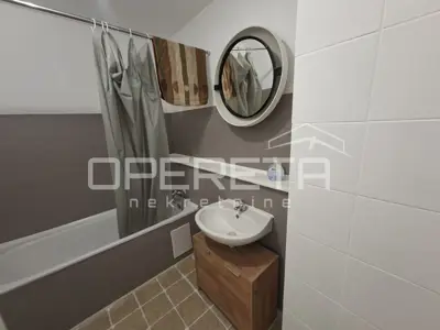 Apartment 68 m², Varaždin - 3 rooms, loggia - 11