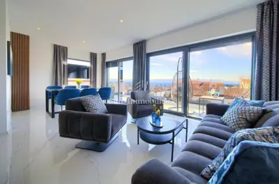 Penthouse apartman 96 m², Malinska, pogled na more