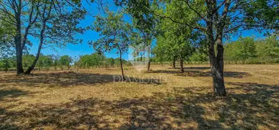 Građevinsko zemljište 4.500 m², Karigador - 2 km od mora - 3