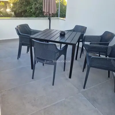 Otok Pag - kuća sa šest apartmana u blizini mora i plaže - 12