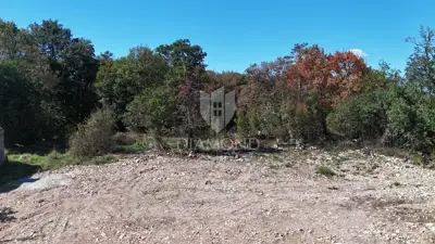 Zemljište 3.480 m², Viškovo - građevinski dio 1.200 m² - 3