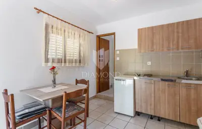 House in Šilo on Krk, quiet location by the edge of the forest - 15