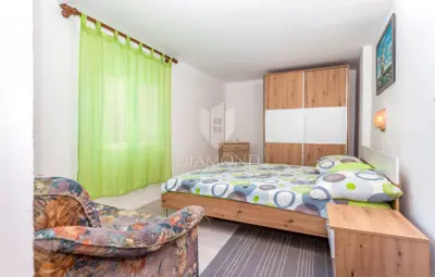 House in Šilo on Krk, quiet location by the edge of the forest - 9