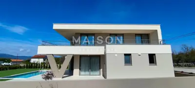 House for sale in Krk - Okolica, 173,4 m²