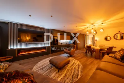 Villa 152 m², Podstrana - Meerblick und Pool