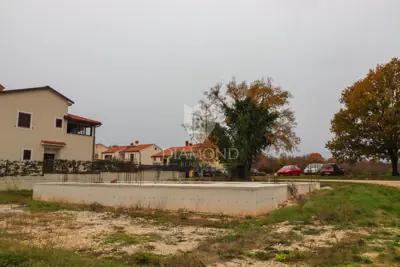 Building plot 488 m², Bale - permit and project - 3