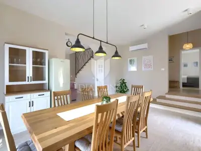 Haus zum Kauf in Novigrad, 370 m² - 16