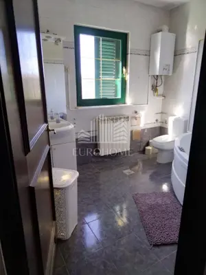 Kuća 400 m², Vrhovec, garaža i dva parkirna mjesta - 16