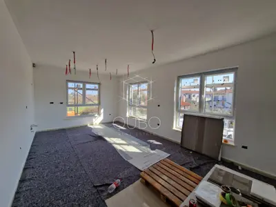 Pula – Moderan Penthouse Z1 u novogradnji s velikom terasom i 3 spavać - 10