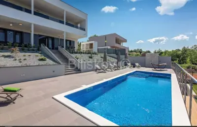 Villa 315 m², Sveta Nedjelja - Pool und Garten - 18