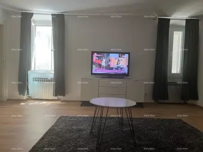 Stan u centru Rovinja, renoviran 2024. i namješten - 4