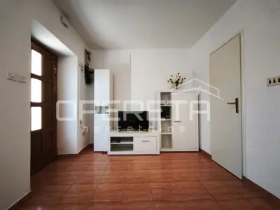 Kuća 142 m², Mali Lošinj - centar, 3 apartmana - 3