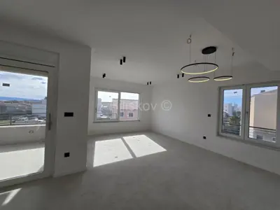 Wohnung 111 m², Kaštel Stari - exklusives Resort im Bau