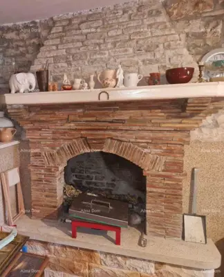 Stone house 200 m², Filipana - fenced plot 900 m² - 2